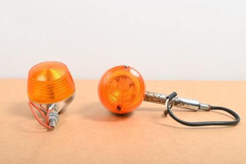 INDICATORS: Two indicator lamps with amber lenses, one CEV